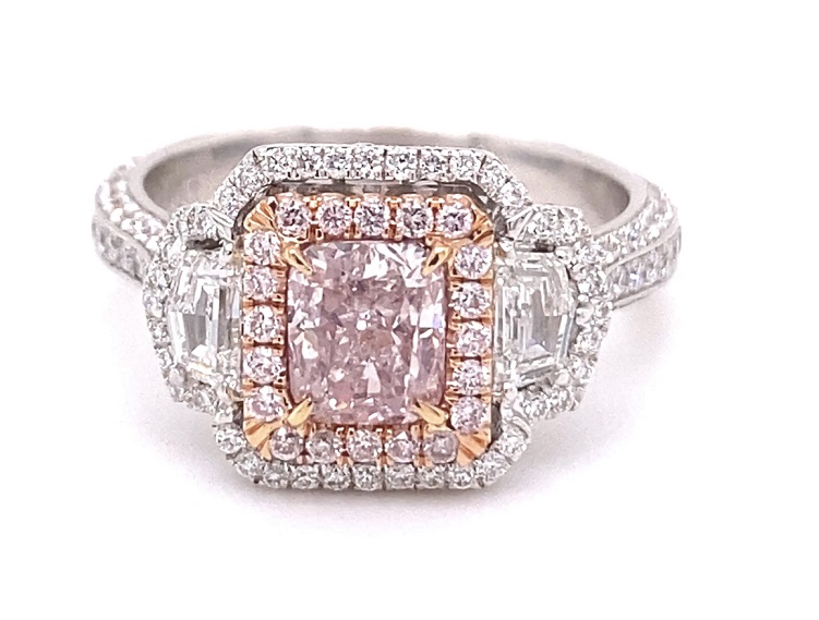 The GIA Solitaire