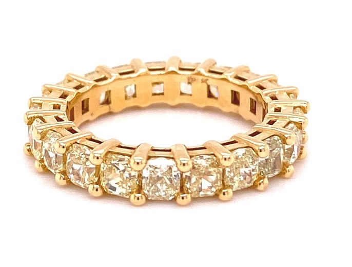 IM698 Actual Photo (not a sample)